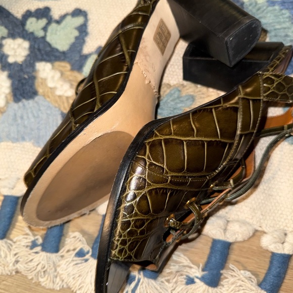 Vanessa Bruno Olive Green Croc-Embossed Sandals - Picture 7 of 9